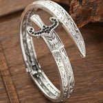 bracelet épée